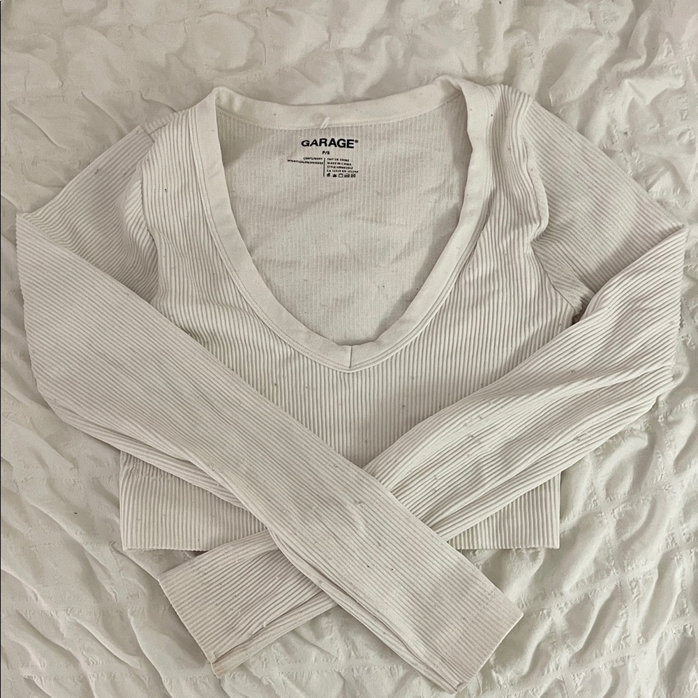 Garage White Ribbed V-Neck Cropped Long Sleeve Top